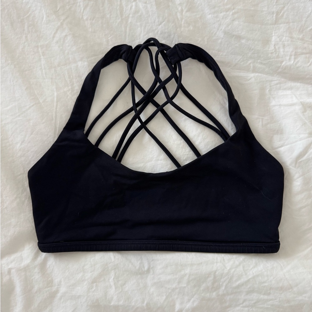Lululemon Free To Be Sports Bra